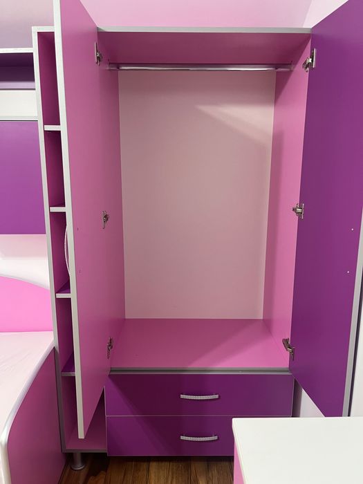 Mobila pentru camera fetitei