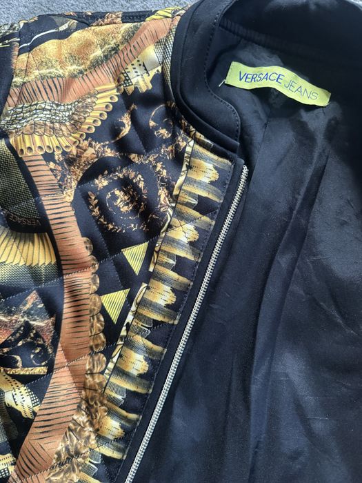 Дамски якета къси KARL LAGERFELD