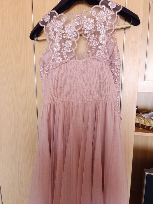 Продавам Къса абитуриентска рокля Соня