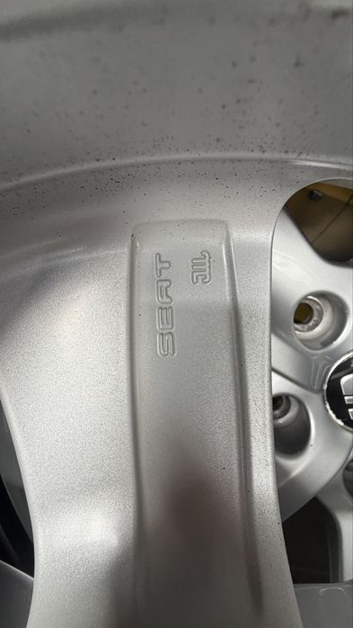 Roti Jante SEAT Leon SKODA Octavia R17 225/45/17