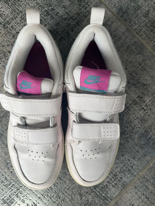 Маратонки Nike р.33.5