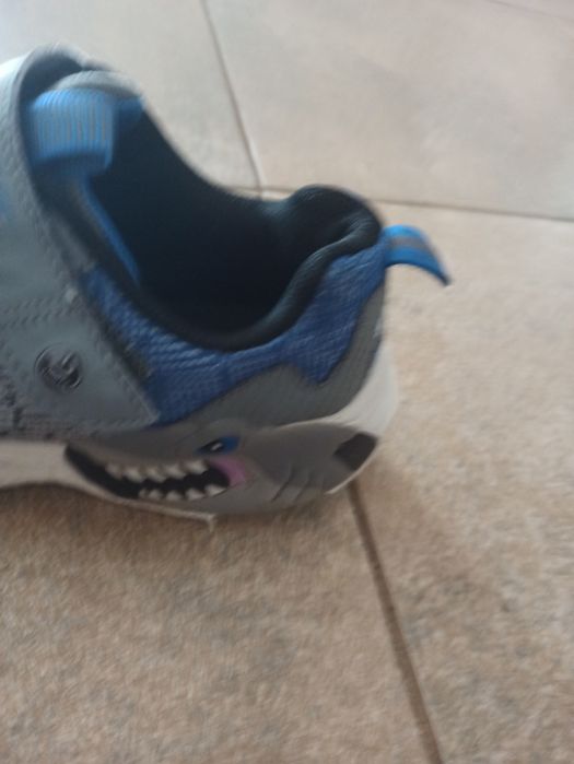 Pantofi skechers shark bots mărimea 36, 5