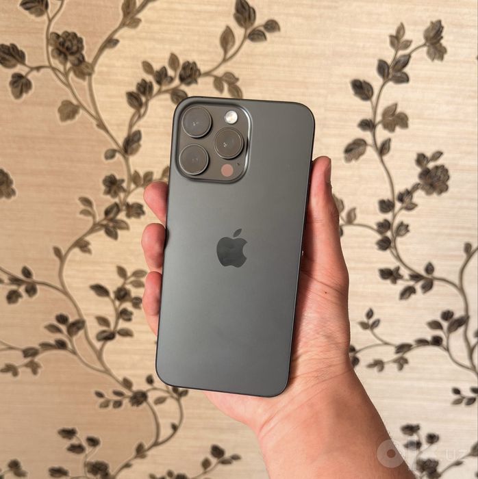 Iphone 15 pro max black ideal