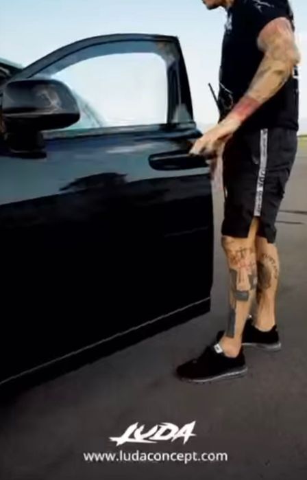 Къси панталонки Luda XS