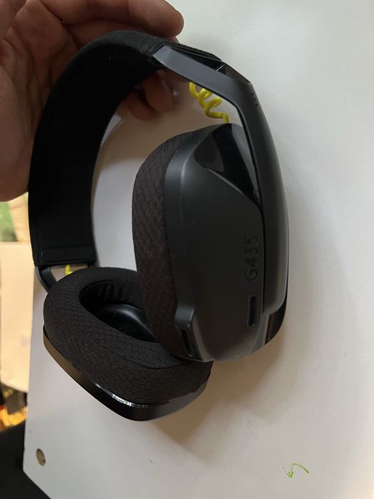 Casti Logitech g435
