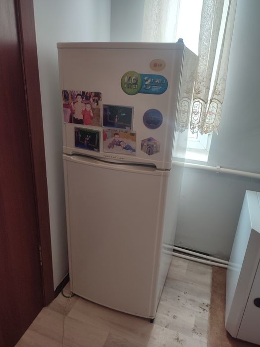 Продам холодильник