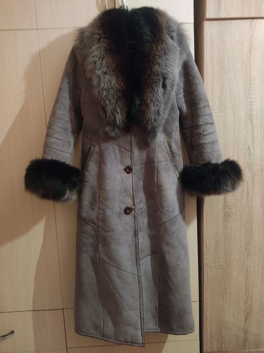 Одежда.люстра муз.центр