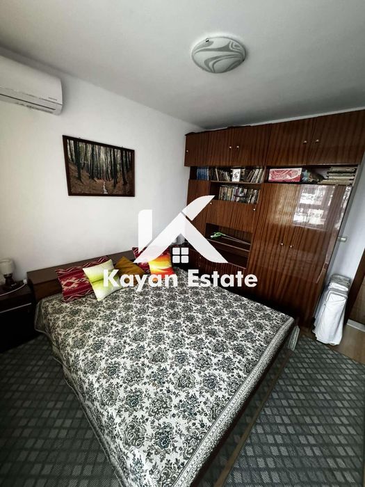 Дава се под наем Тристаен апартамент в Бургас, Център - 90 кв.м за 400 € - Снимка #6