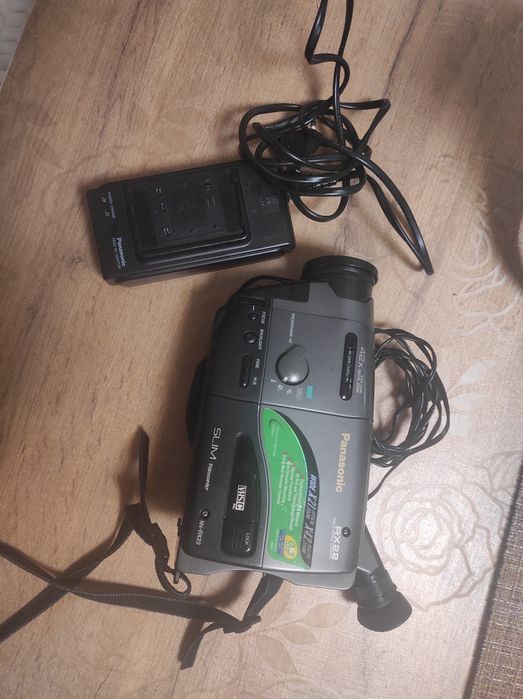 Видеокамера Панасоник