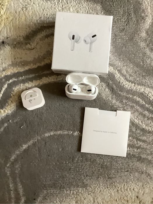 Casti albe wireless