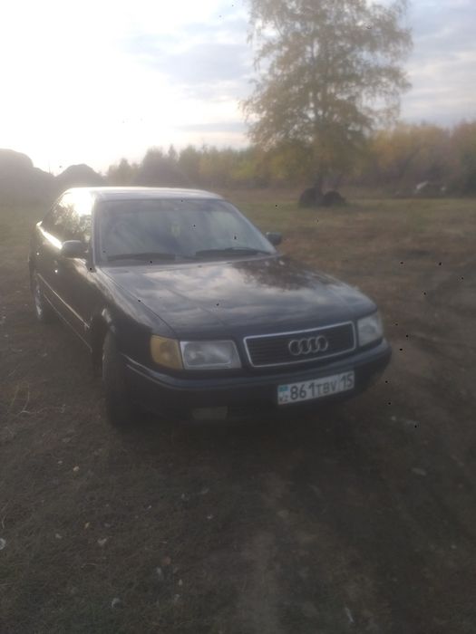 Продам ауди 100с4
