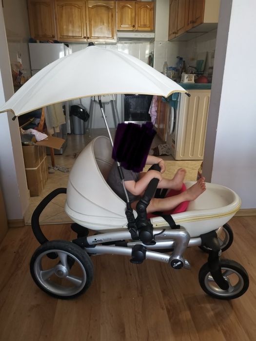 Количка mima kobi