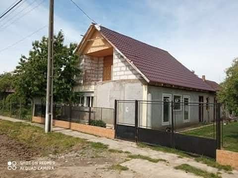 Casa de vanzare Ghirisa