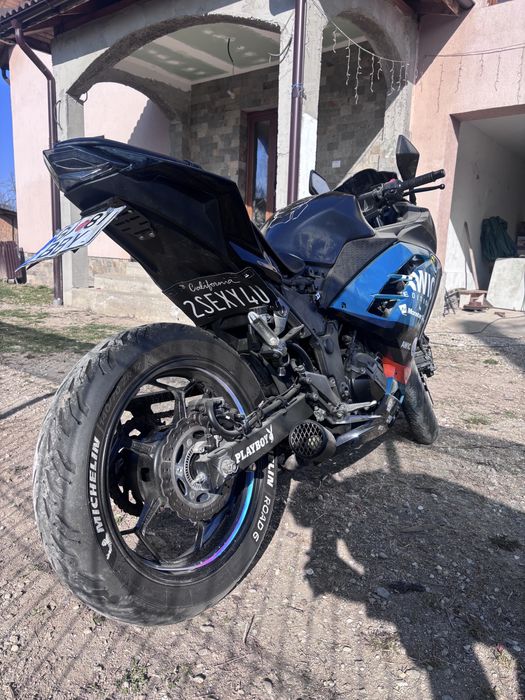 Kawasaki ninja 300 ABS 2017