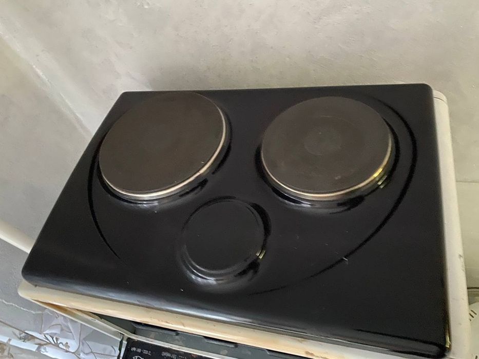 Кухонная духовка, плита