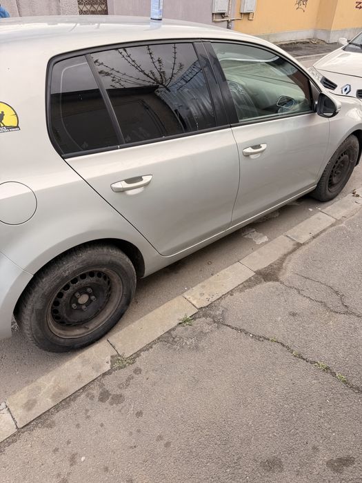 Dezmembrez dezmembrari Vw Golf MK 6 hatchback 1.6 CAYC cutie DSG 7+1