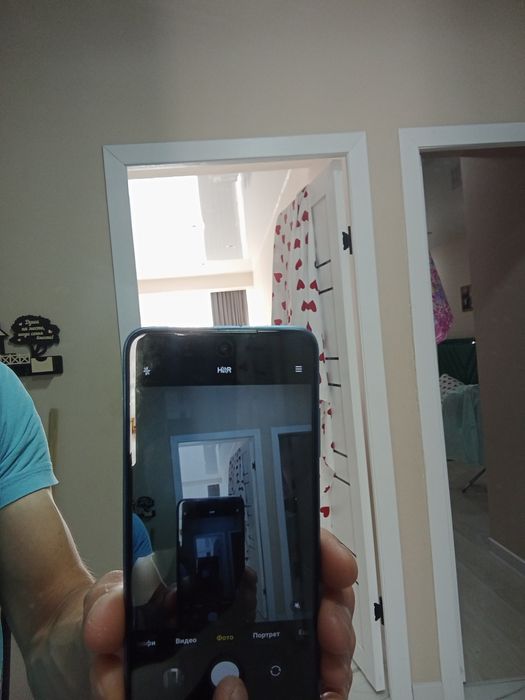 Редми, сяоми 10 .