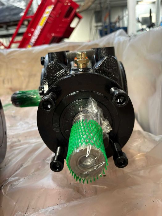 Grup reductor 1 la 3