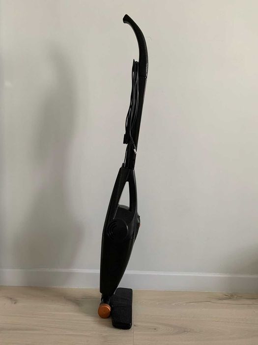 Пылесос ручной вертикальный Dauscher