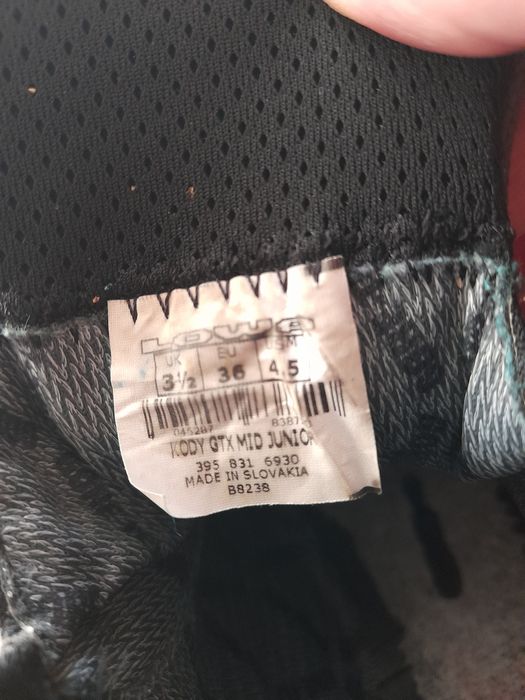 LOWA gore tex обувки 36 номер.