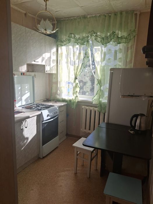 Сдам кв двушка 6 мкр 71дом