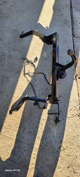 Теглич Оригинален за Рено Меган сценик / Renault Megane  Scenic