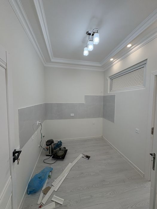 2/4/8 сотилади Қорақамиш тўғрисида Меҳнат пост олдида