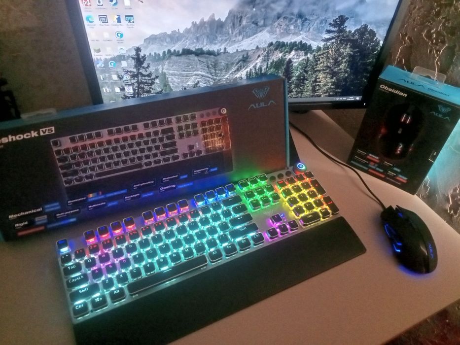 Клавиатура и мышь игровые в идеале