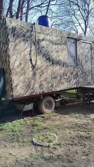 Cabana pe roti - de vanzare