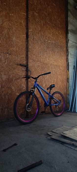Продам велосипед на 26 колёсах