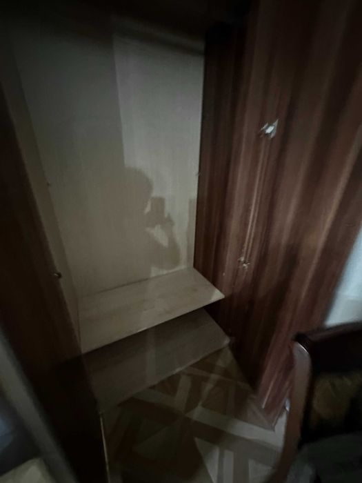 шкафы для одежды, размеры 2,7 м х 3 м