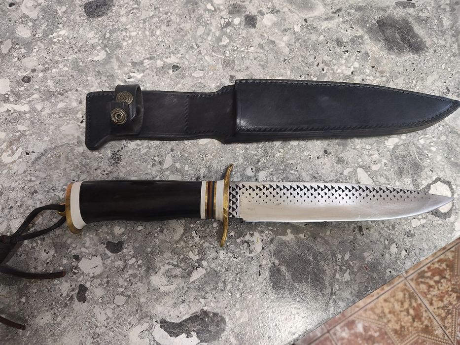 Vând cuțit vânatoare