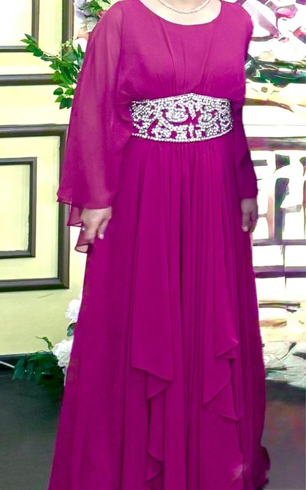 Платье вечерний