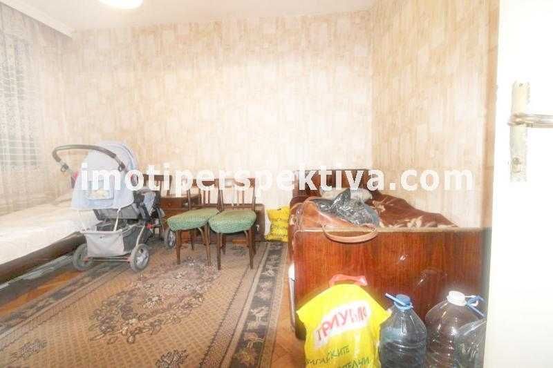 Продава се Тристаен апартамент в Пловдив, Център - 100 кв.м за 2100 €/кв.м - Снимка #4