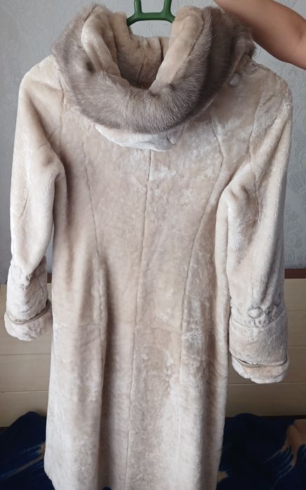 Продам шубку из мутона