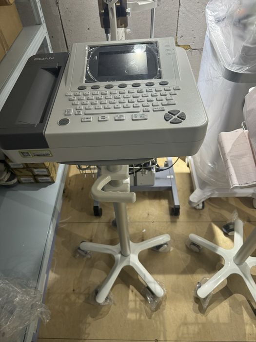 Продам ЭКГ Edan с документами