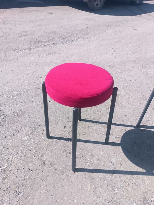 Распродаю стулья