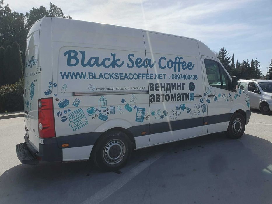 WV Crafter хладилен бус с рафтове