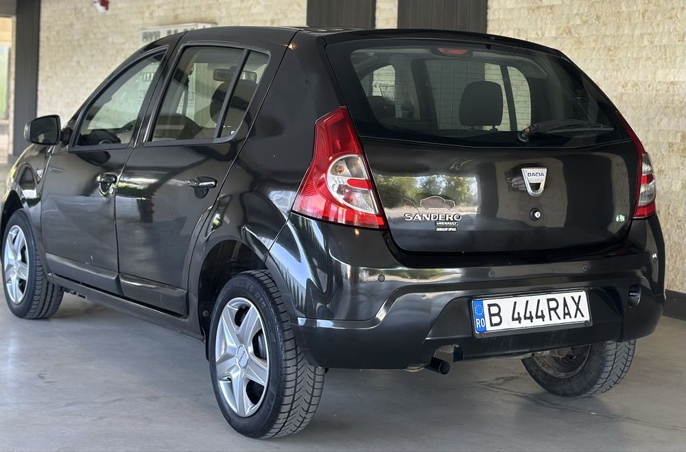 Dacia Sandero 1.2 GPL / 2011 E5 / Black Line.