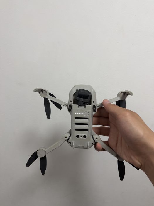 Продам дрон Dji mini 2 SE