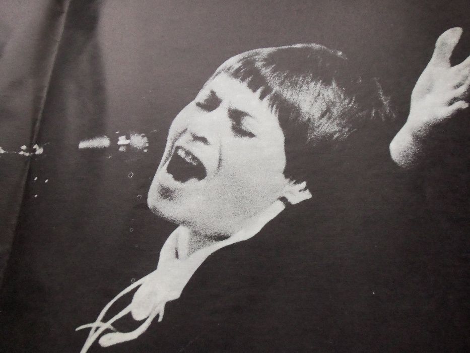 Грамофонни плочи +Нотно букварче от Светослав Четриков за детски школи