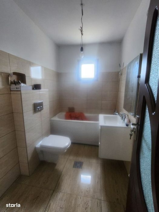 Casa cu 3 camere in Lilieci Bacau