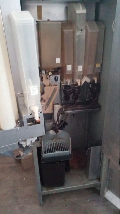 Зануси спацио - сурови и рециклирани! Zanussi Spacio. Вендинг машини!