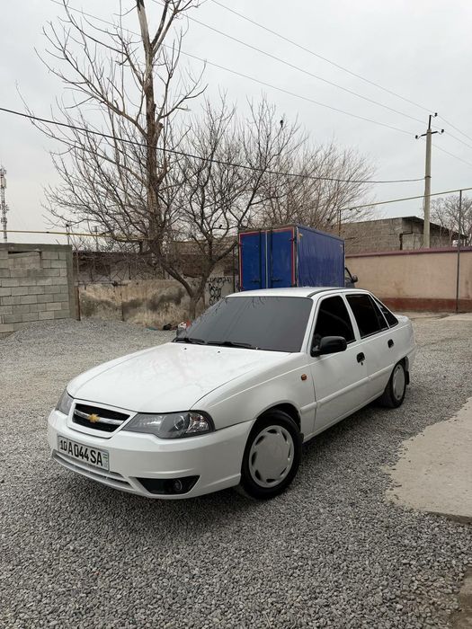 Nexia 2 1.6 4-pozitsya