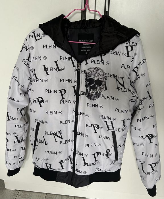 Весенняя куртка унисекс