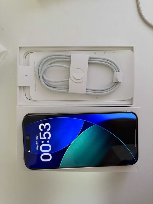 iPhone 15 pro max 512