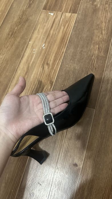 Продам туфли .