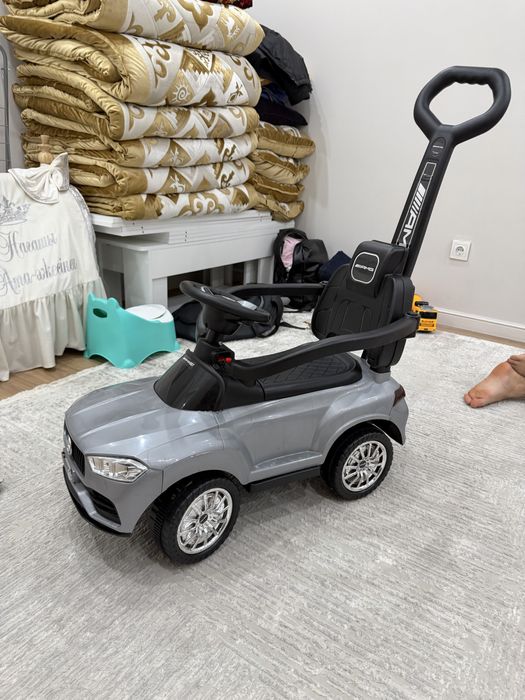 Детская машинка каталка