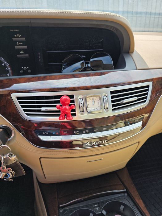 Mercedes S Class  4 matic