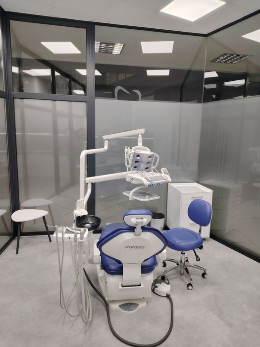 Дентален кабинет/смяна/ под наем